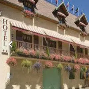 07 50 44 Du 39 22 Tilleul Hotel
